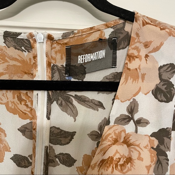 Reformation Jenna Dress in Rosette - Picture 4 of 8